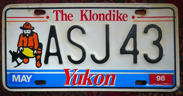 Current standard-issue license plate from Yukon